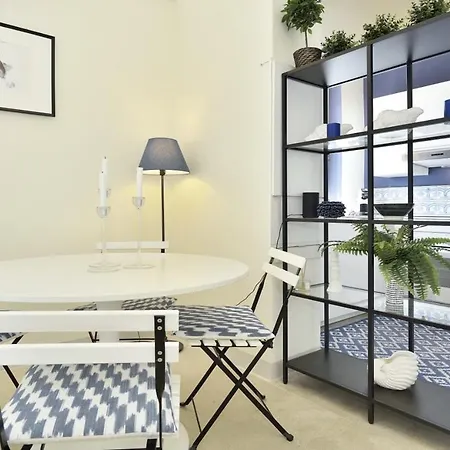 Blu Royal Centro Apartment *