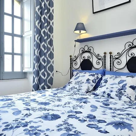 Blu Royal Centro Apartment *