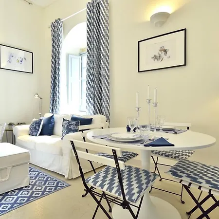 Blu Royal Centro Daire
