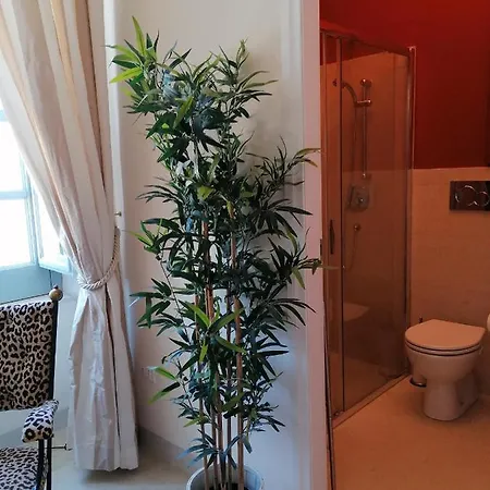 Blu Royal Centro Apartment *